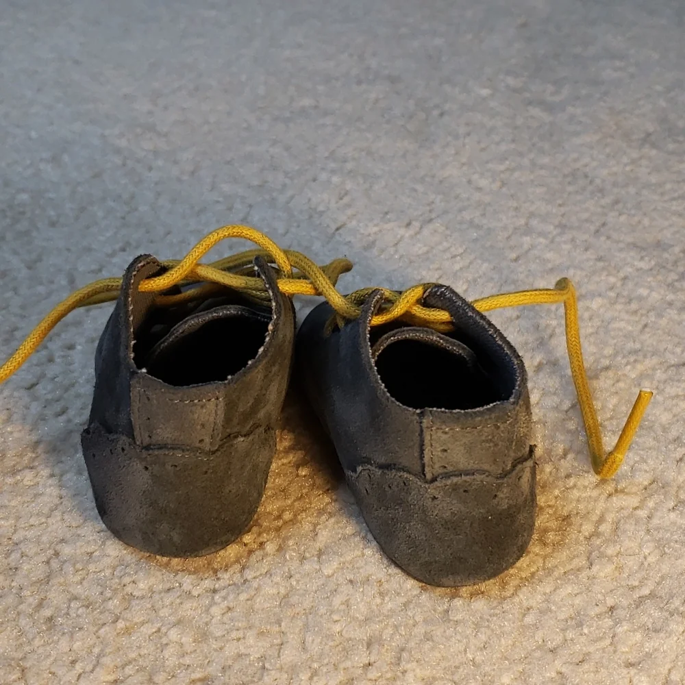 Zara Mini Suede Infant Booties Sz 1-2